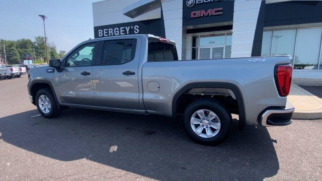 new 2025 GMC Sierra 1500 car, priced at $42,895