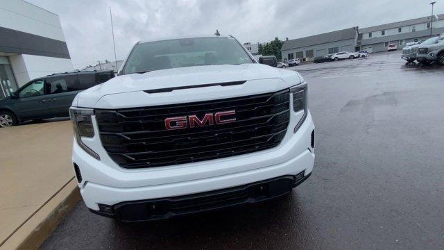 new 2025 GMC Sierra 1500 car, priced at $45,495