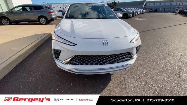 new 2026 Buick Envista car, priced at $32,339