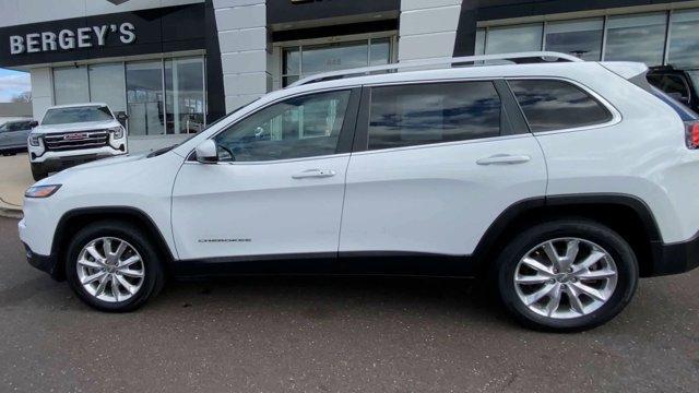 used 2016 Jeep Cherokee car, priced at $12,895