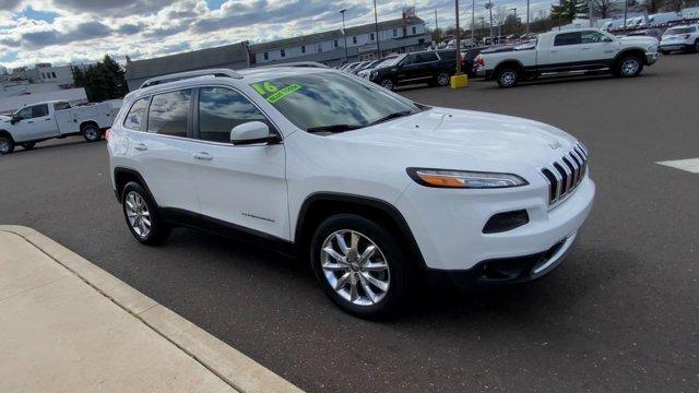 used 2016 Jeep Cherokee car, priced at $12,895