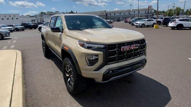 new 2024 GMC Canyon car