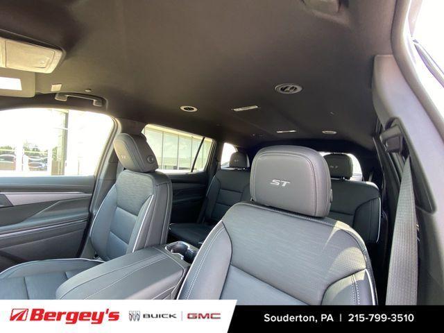 new 2025 Buick Enclave car, priced at $50,895