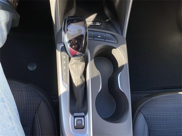new 2025 Buick Envista car, priced at $27,525
