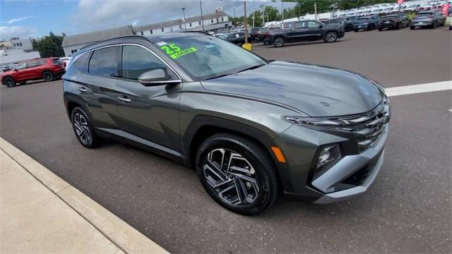 used 2025 Hyundai TUCSON Hybrid car, priced at $37,495