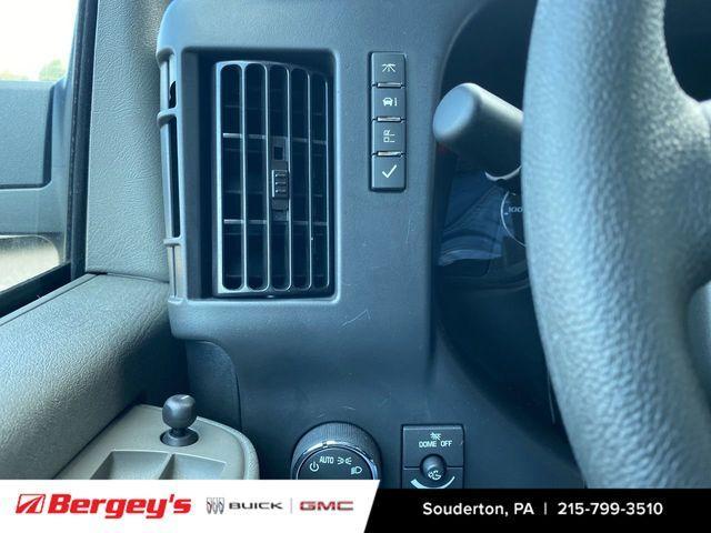 new 2025 GMC Savana 2500 car, priced at $46,673