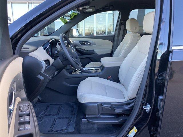 used 2023 Chevrolet Traverse car, priced at $30,995