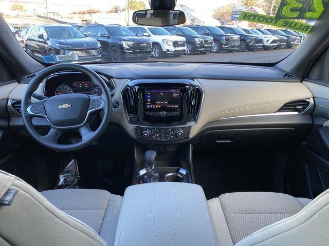 used 2023 Chevrolet Traverse car, priced at $30,995