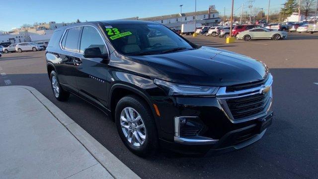 used 2023 Chevrolet Traverse car, priced at $30,995