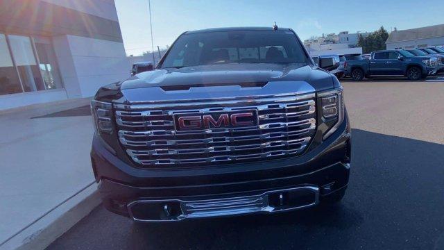 new 2025 GMC Sierra 1500 car, priced at $76,325