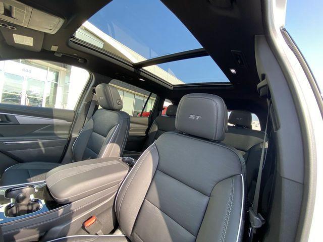 new 2026 Buick Enclave car, priced at $55,476