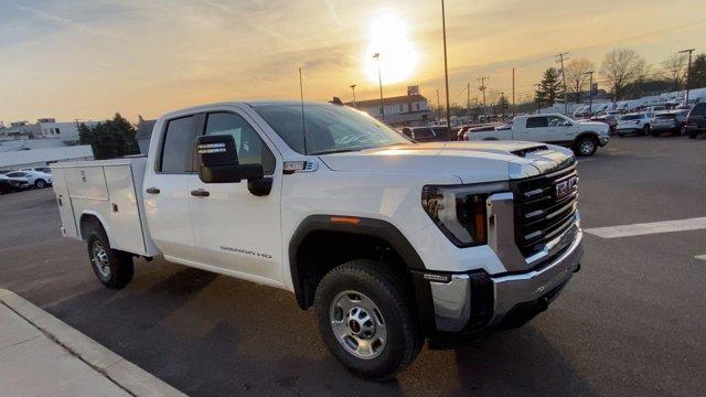 new 2025 GMC Sierra 2500 car, priced at $66,675