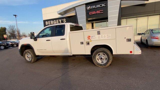 new 2025 GMC Sierra 2500 car, priced at $66,675