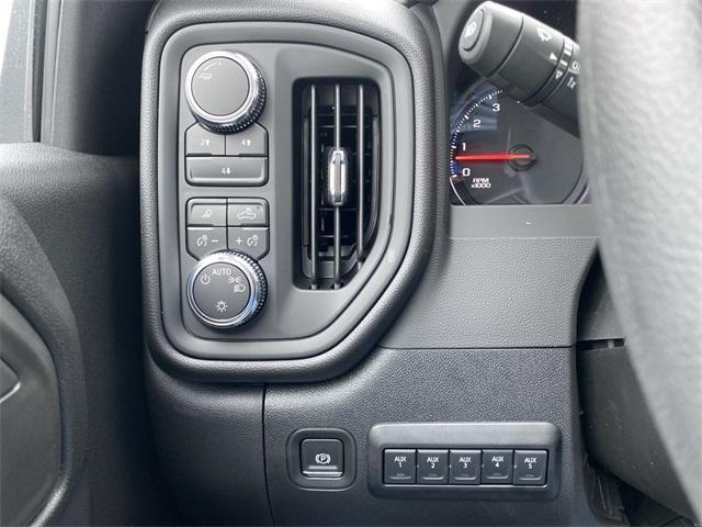 new 2025 GMC Sierra 3500 car, priced at $53,410