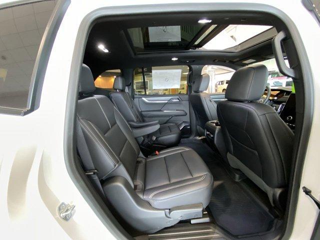 new 2025 GMC Acadia car, priced at $49,995