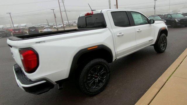 new 2024 GMC Canyon car