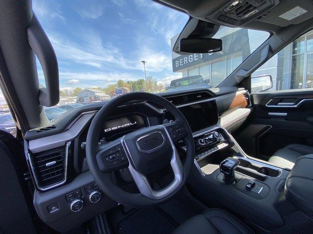 new 2025 GMC Sierra 1500 car, priced at $68,045