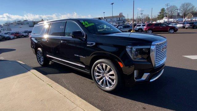 used 2024 GMC Yukon XL car, priced at $81,995