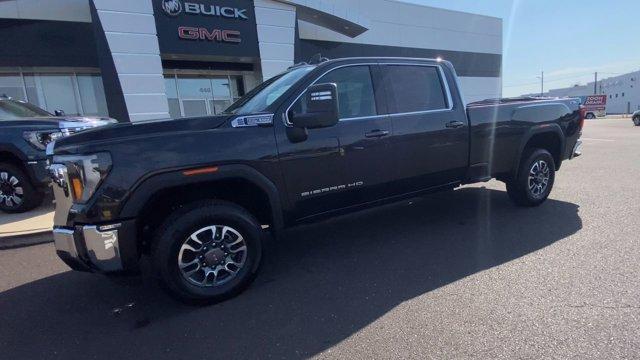 new 2025 GMC Sierra 2500 car, priced at $64,675