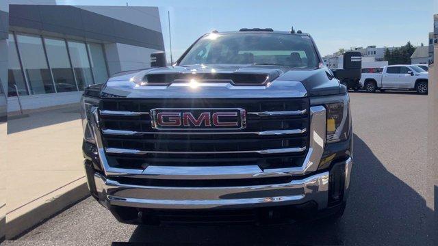 new 2025 GMC Sierra 2500 car, priced at $64,675