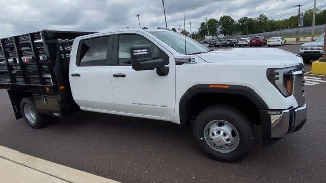 new 2024 GMC Sierra 3500 car, priced at $66,669