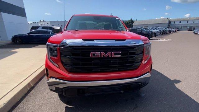 new 2024 GMC Sierra 1500 car, priced at $41,795