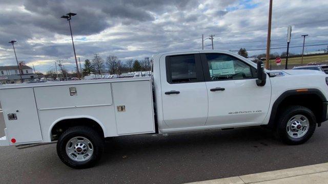 new 2025 GMC Sierra 2500 car, priced at $67,675