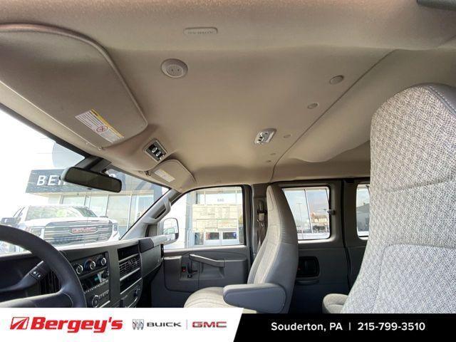 new 2025 GMC Savana 2500 car, priced at $46,673