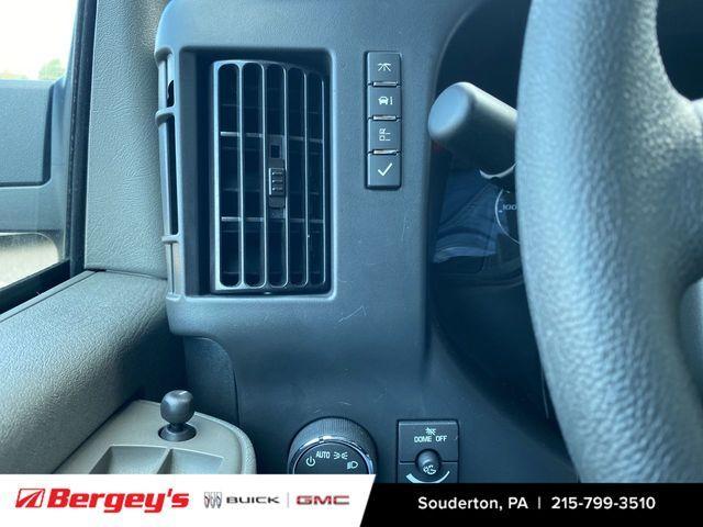 new 2025 GMC Savana 2500 car, priced at $46,673