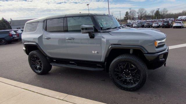 new 2025 GMC HUMMER EV car