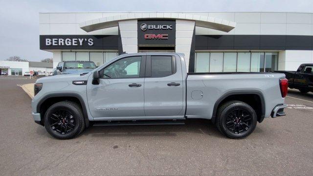 new 2025 GMC Sierra 1500 car, priced at $43,395