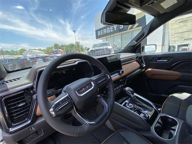 new 2025 GMC Canyon car, priced at $46,132