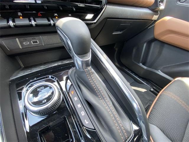 new 2025 GMC Canyon car, priced at $46,132