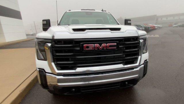 new 2025 GMC Sierra 3500 car, priced at $68,253