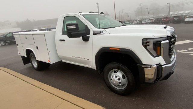 new 2025 GMC Sierra 3500 car, priced at $68,253