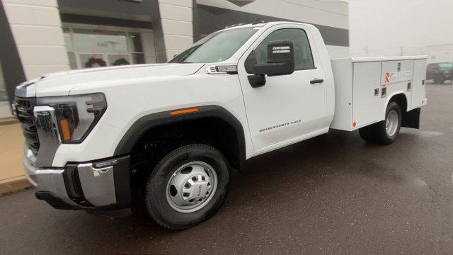 new 2025 GMC Sierra 3500 car, priced at $68,253