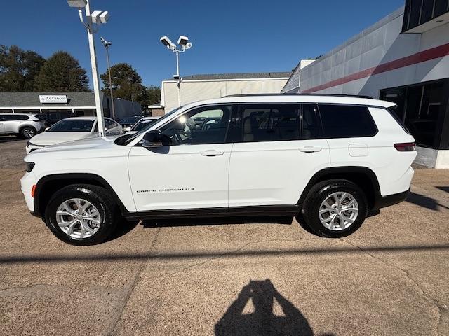 used 2023 Jeep Grand Cherokee L car, priced at $27,999