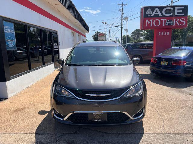 used 2018 Chrysler Pacifica car, priced at $15,999