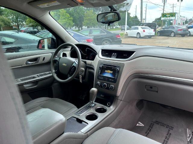 used 2013 Chevrolet Traverse car, priced at $9,999