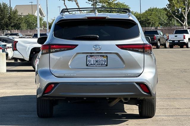 used 2023 Toyota Highlander car, priced at $36,998