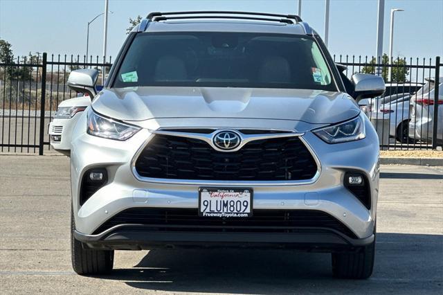 used 2023 Toyota Highlander car, priced at $36,998