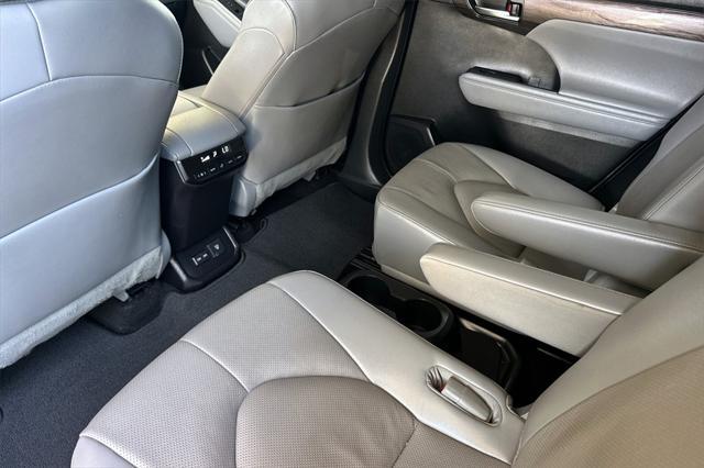 used 2023 Toyota Highlander car, priced at $36,998