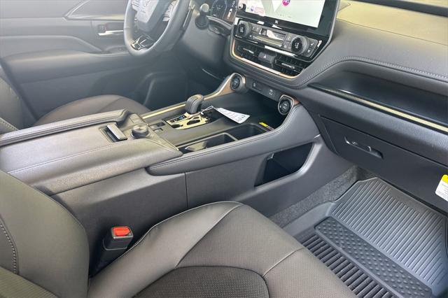 new 2025 Toyota Grand Highlander car, priced at $65,167