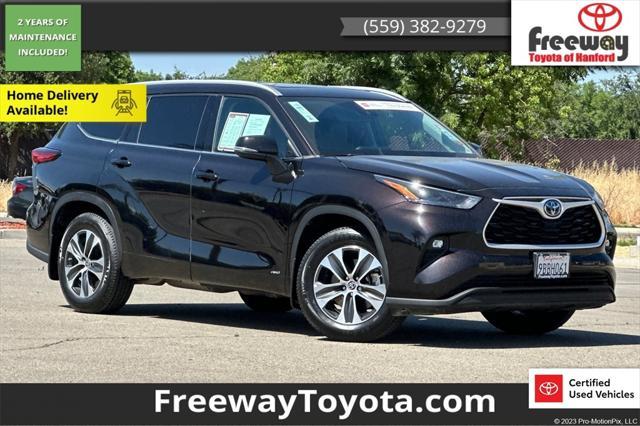 used 2022 Toyota Highlander Hybrid car, priced at $41,598
