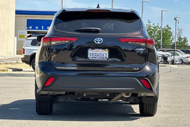 used 2022 Toyota Highlander Hybrid car, priced at $41,598
