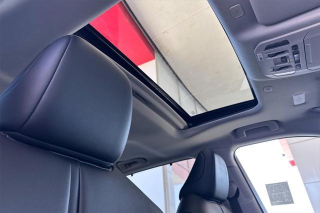 new 2025 Toyota Highlander car, priced at $48,597