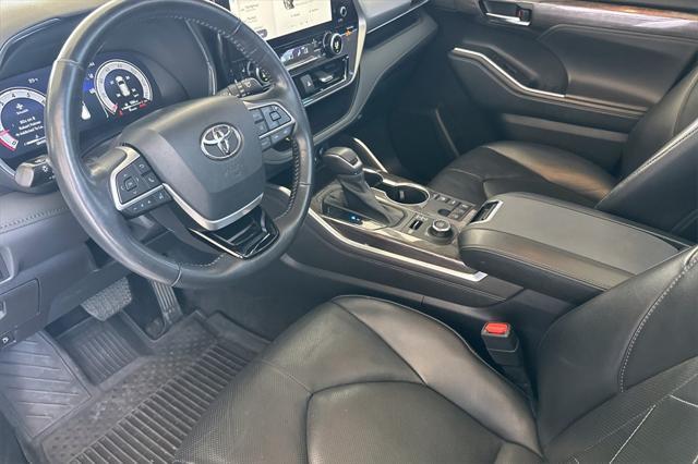 used 2023 Toyota Highlander car, priced at $42,298