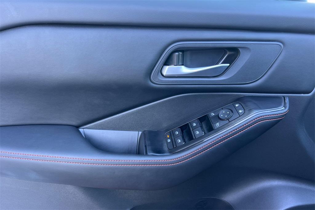 used 2025 Nissan Rogue car, priced at $29,998