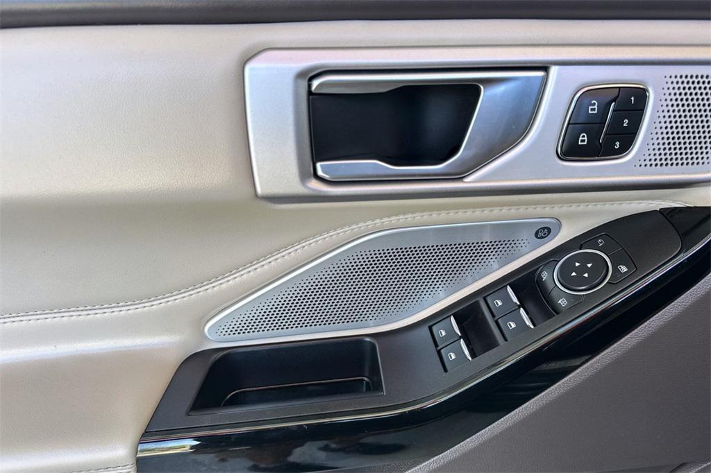 used 2022 Ford Explorer car, priced at $30,798