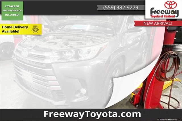 used 2018 Toyota Highlander Hybrid car, priced at $24,450